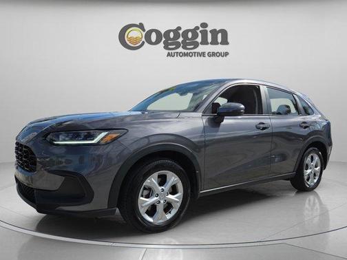 Modern Steel Metallic 2024 Honda HR-V LX