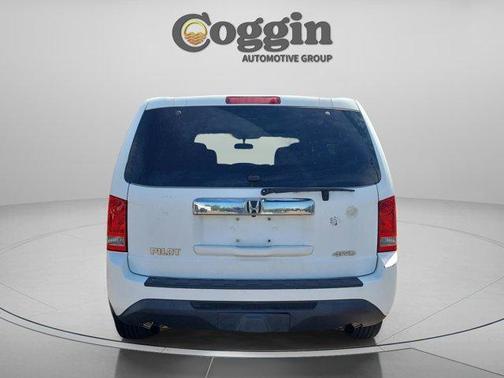 Taffeta White 2015 Honda Pilot LX