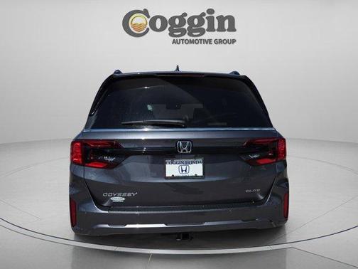 Modern Steel Metallic 2026 Honda Odyssey Elite