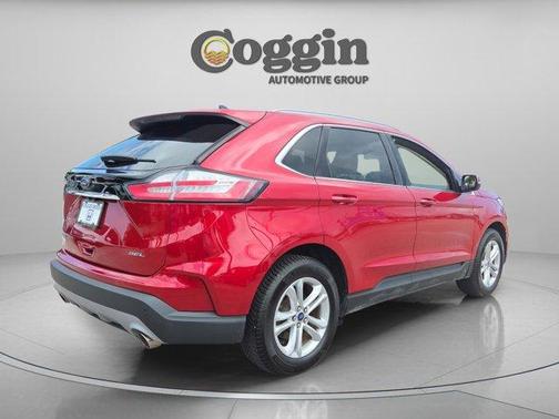 Red 2020 Ford Edge SEL