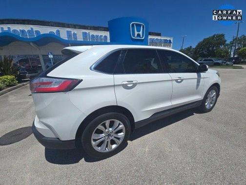 2021 Ford Edge Titanium