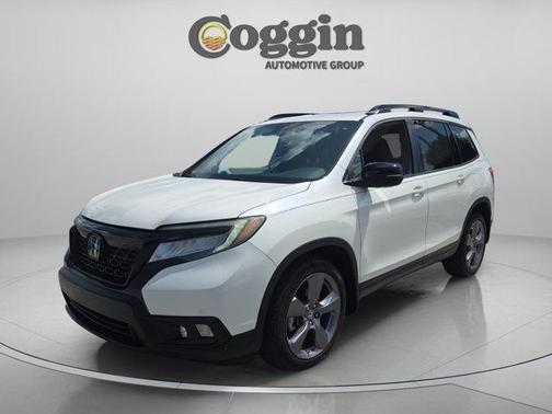White Diamond Pearl 2019 Honda Passport Touring