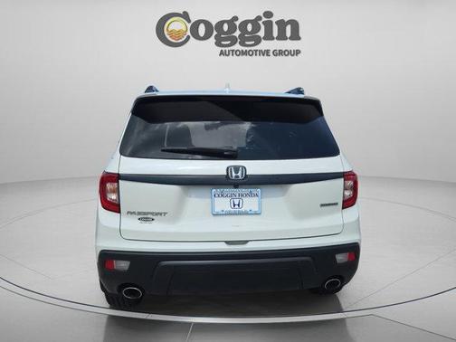 White Diamond Pearl 2019 Honda Passport Touring