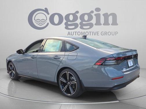 Urban Gray Pearl 2026 Honda Accord SE