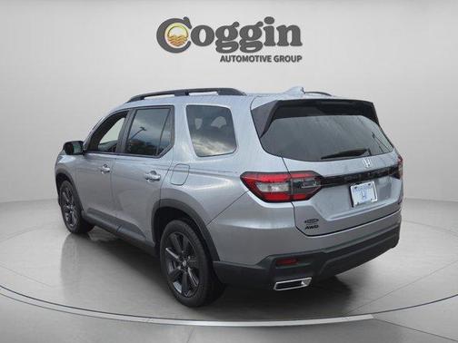 2023 Honda Pilot Sport