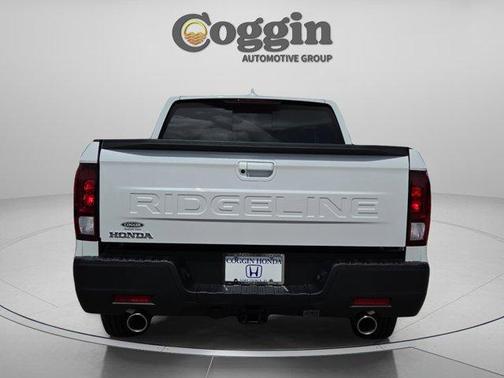 Platinum White Pearl 2026 Honda Ridgeline RTL