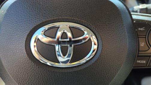 Super White 2021 Toyota Corolla LE