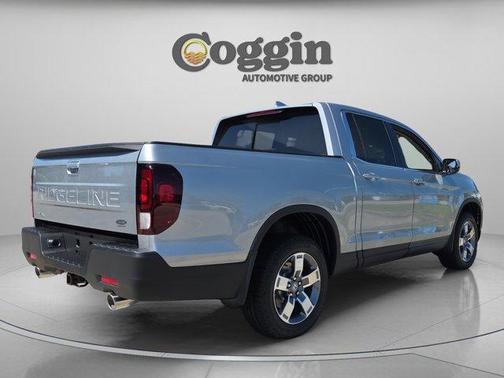 Solar Silver Metallic 2026 Honda Ridgeline RTL
