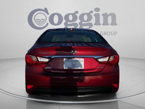 Venetian Red Metallic 2014 Hyundai SONATA Limited