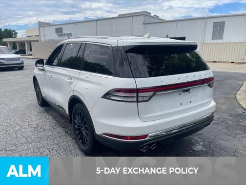 2023 Lincoln Aviator Standard