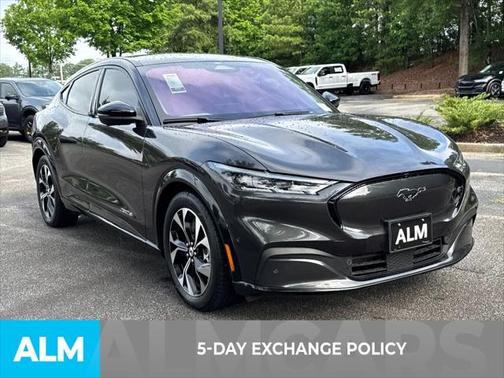 2022 Ford Mustang Mach-E Premium