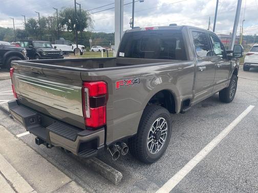 2026 Ford F-250 Platinum