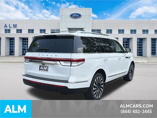 PRISTINE WHITE METALLIC 3C 2023 Lincoln Navigator Black Label