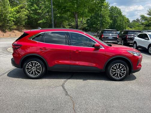 2025 Ford Escape SE
