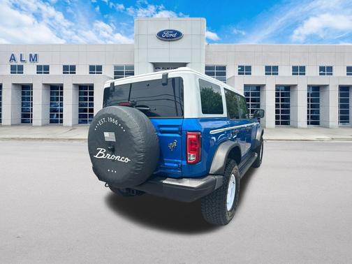 VELOCITY BLUE METALLIC 2026 Ford Bronco Heritage Edition
