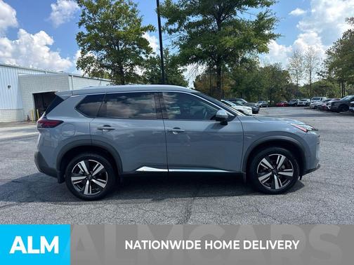2022 Nissan Rogue SL