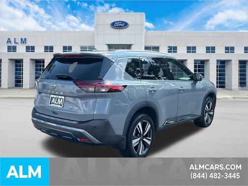 2022 Nissan Rogue SL