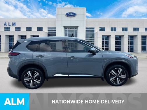 2022 Nissan Rogue SL