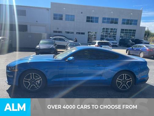 2020 Ford Mustang EcoBoost