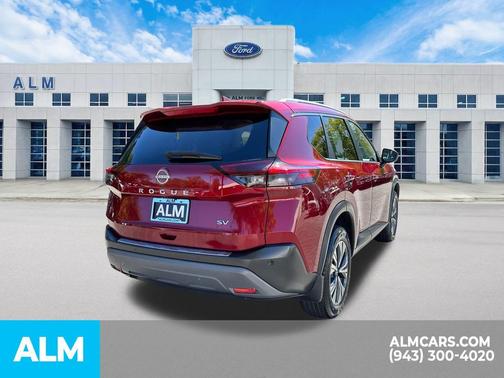 2022 Nissan Rogue SV