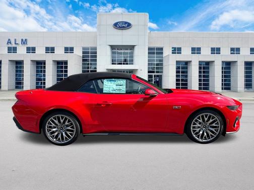 2025 Ford Mustang GT Premium