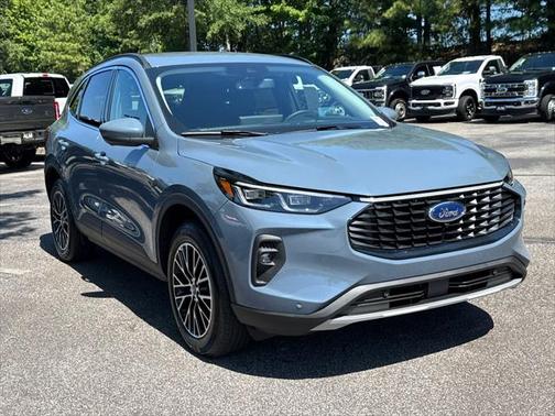 2025 Ford Escape PHEV SE