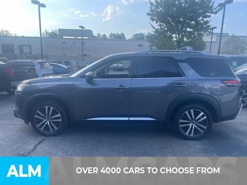 2023 Nissan Pathfinder Platinum 4WD