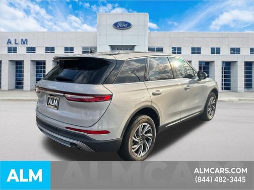 2023 Lincoln Corsair Standard