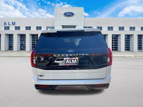 2026 Ford Expedition King Ranch