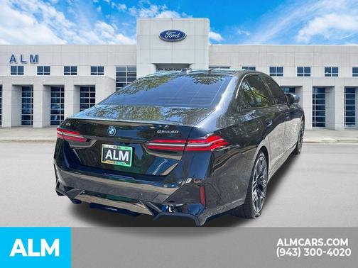 2024 BMW i5 eDrive40