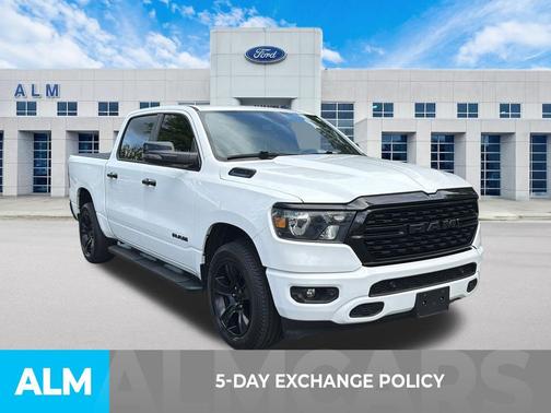 Bright White Clearcoat 2023 RAM 1500 Big Horn/Lone Star