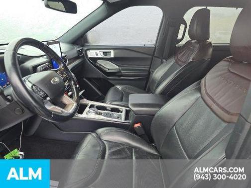 2021 Ford Explorer Platinum