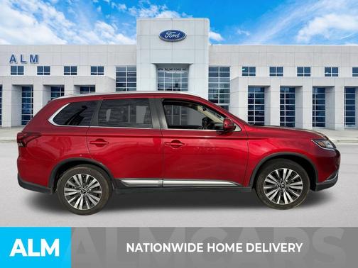 2020 Mitsubishi Outlander SE