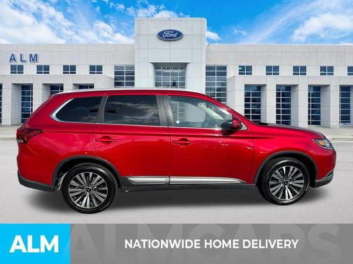 2020 Mitsubishi Outlander SE