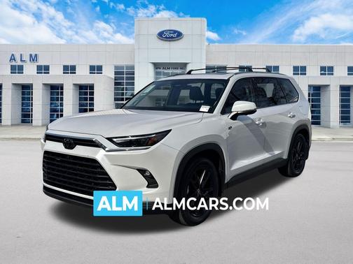 2025 Toyota Grand Highlander Hybrid XLE
