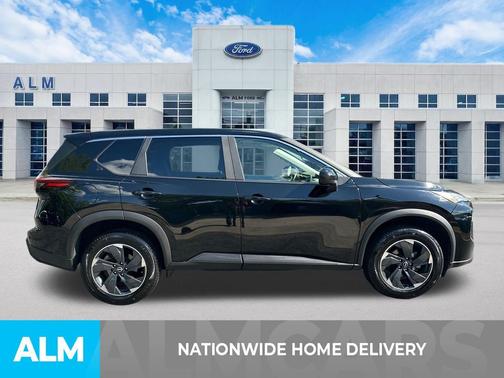 Super Black 2025 Nissan Rogue SV