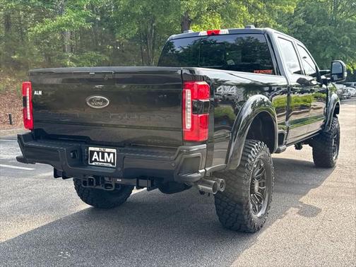2025 Ford F-250 Lariat