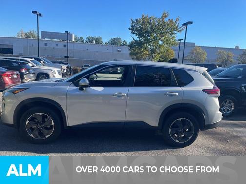 2024 Nissan Rogue SV