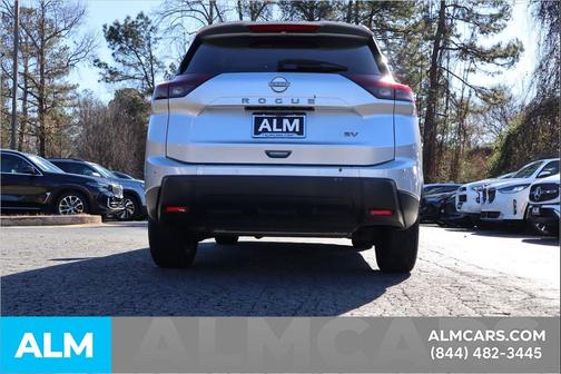Brilliant Silver Metallic 2024 Nissan Rogue SV