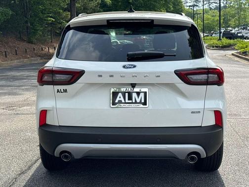 2025 Ford Escape PHEV SE