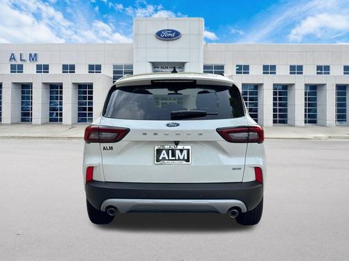 2025 Ford Escape PHEV SE