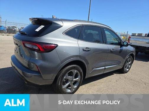 2023 Ford Escape ST-Line Select