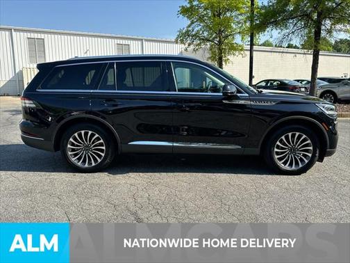 2023 Lincoln Aviator Standard AWD
