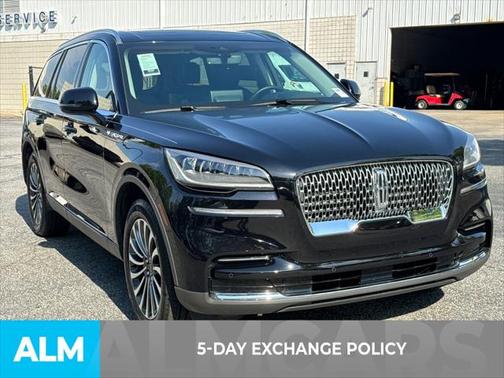 2023 Lincoln Aviator Standard AWD