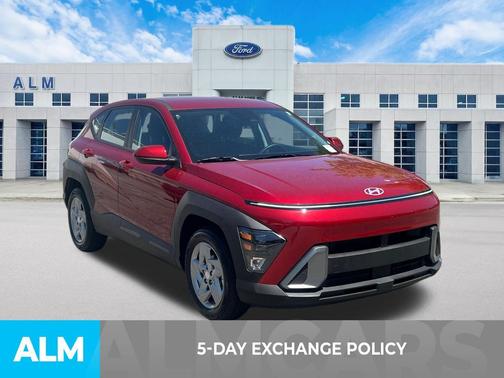 Ultimate Red Metallic 2026 Hyundai KONA SE