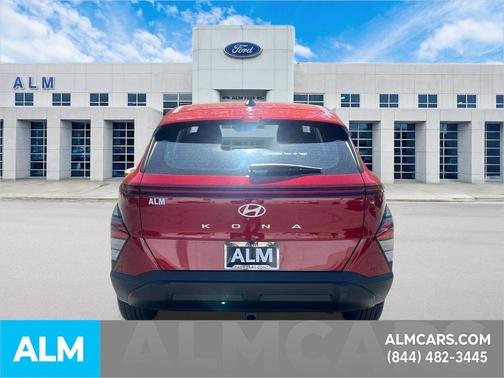 Ultimate Red Metallic 2026 Hyundai KONA SE