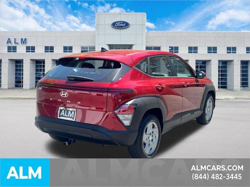 Ultimate Red Metallic 2026 Hyundai KONA SE