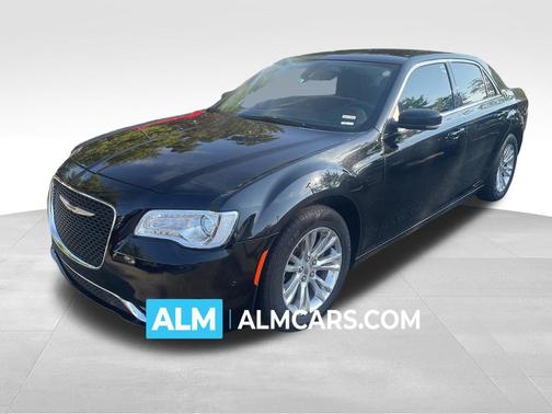 2021 Chrysler 300 Touring