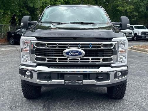 2025 Ford F-350 XLT