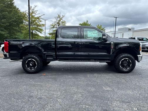 2025 Ford F-350 XLT